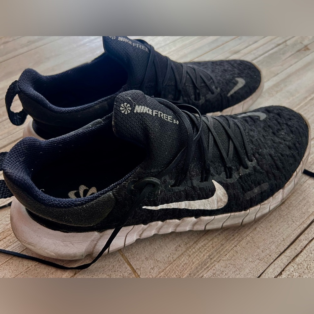 Nike Free 5.0 Black and White Running Shoes